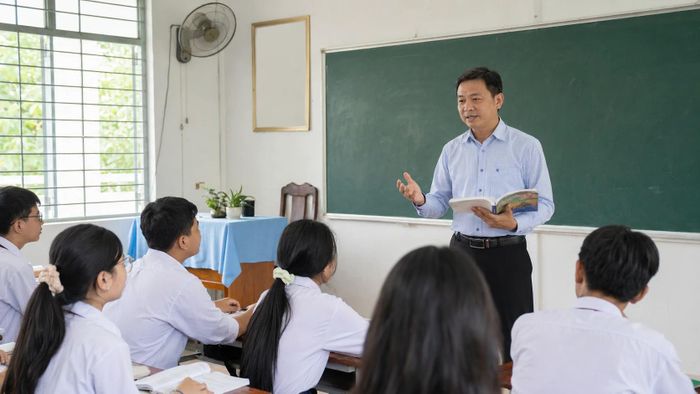 11.000 cán bộ quản lý giáo dục sẽ quay trở lại đứng lớp.