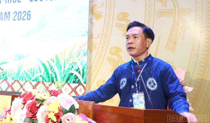 Đồng chí Nguyễn Trung Kiên - Bí thư Đảng ủy xã Mường Bo phát biểu tại lễ khai mạc.