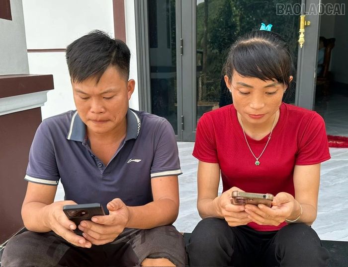 Người dân xã Bảo Ái tiếp cận, sử dụng các nền tảng số trong đời sống.