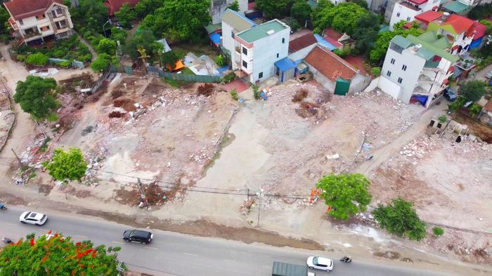 Quốc lộ 6 là tuyến huyết mạch nối Hà Nội với các tỉnh Tây Bắc như Hòa Bình, Sơn La, Điện Biên.