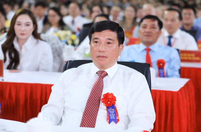 Đồng chí Y Thanh Hà Niê Kđăm, Ủy viên Ban Chấp hành Trung ương Đảng, Bí thư Tỉnh ủy, Trưởng Đoàn ĐBQH tỉnh Lâm Đồng tham dự buổi lễ