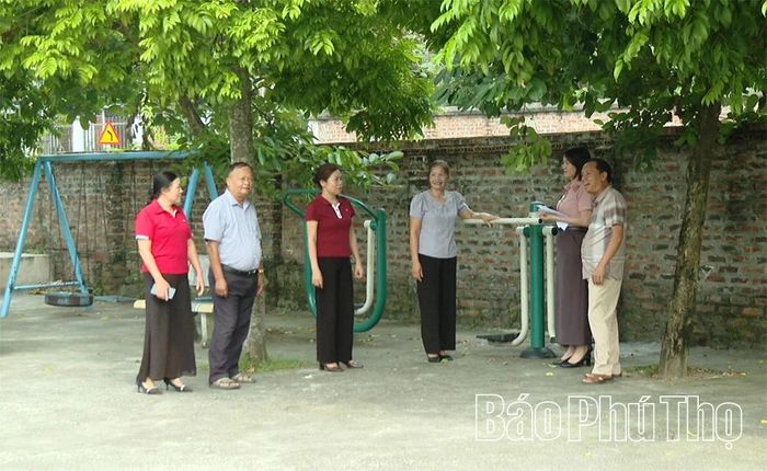 Các đảng viên luôn gương mẫu, đi đầu trong công tác đấu tranh phản bác các thông tin xấu độc, tích cực “phủ xanh” thông tin tích cực.