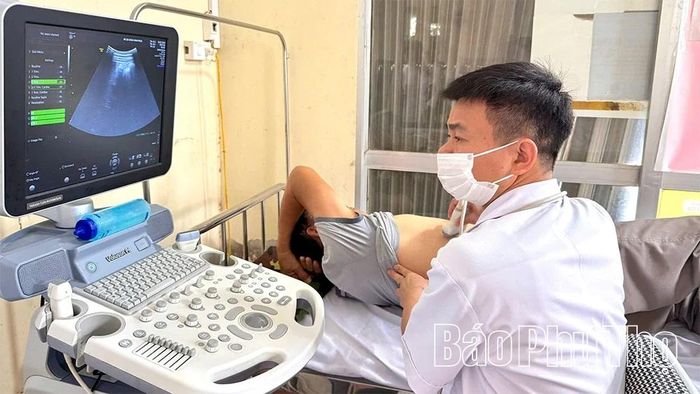 Bệnh viện Đa khoa Vĩnh Phúc đã lắp đặt máy siêu âm để phục vụ việc tầm soát, khám sức khỏe miễn phí cho người dân.