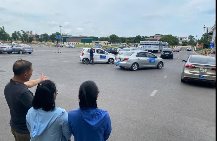 Theo các học viên, điều chỉnh này giúp họ giảm áp lực hơn, việc học và thi sát hạch lái xe thiết thực hơn.