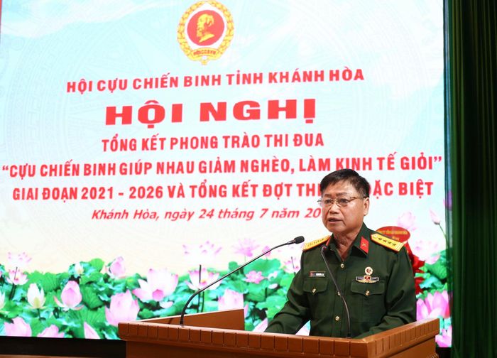 Lãnh đạo Hội Cựu chiến binh tỉnh phát biểu tại hội nghị