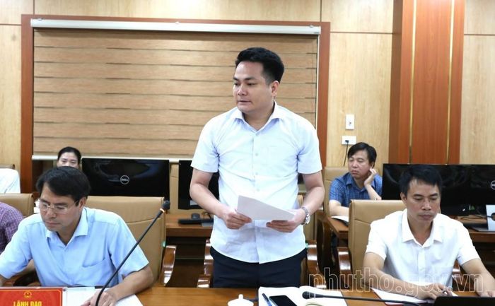 Lãnh đạo xã Đào Xá, tỉnh Phú Thọ phát biểu tại hội nghị. (Nguồn ảnh: Cổng thông tin điện tử tỉnh Phú Thọ)