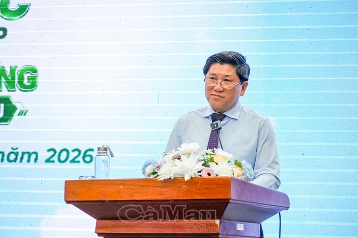 Phát biểu tại Diễn đàn, Phó Chủ tịch UBND tỉnh Lê Văn Sử khẳng định, Cà Mau luôn đồng hành cùng doanh nghiệp và mong muốn cộng đồng doanh nghiệp tăng cường liên kết, xây dựng các chuỗi giá trị bền vững.