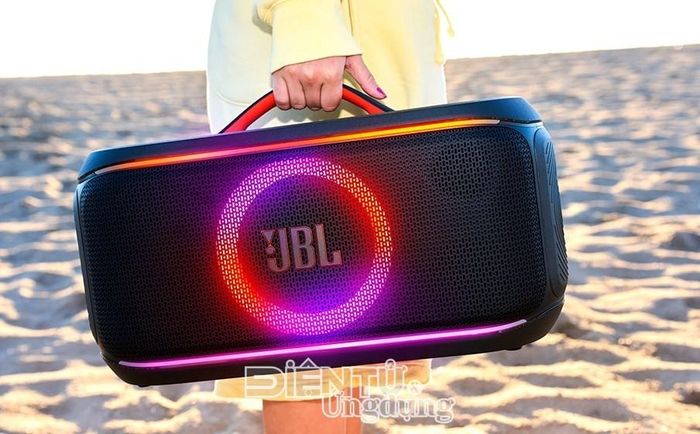Bên cạnh 'sức mạnh' của sàn TMĐT thì hệ sinh thái đa dạng và chất lượng đã được bảo chứng suốt 80 năm qua đã giúp JBL có được thành công này