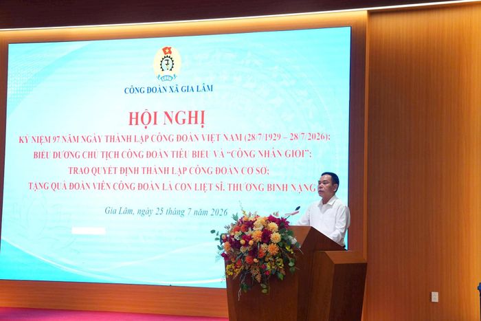 Chủ tịch Ủy ban MTTQ Việt Nam xã Gia Lâm Nguyễn Văn Hợi phát biểu tại hội nghị. Ảnh: P.V