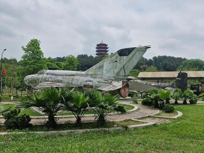 Di tích lịch sử cấp quốc gia Ngã ba Đồng Lộc nơi lưu giữ nhiều tài liệu, hiện vật chiến tranh. Ảnh: PV