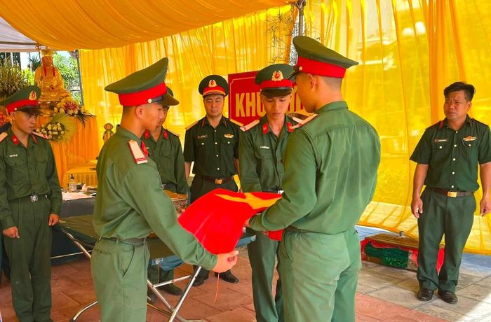 Tại xã Vĩnh Lại có 12 phần mộ liệt sĩ vô danh được lấy mẫu ADN. Ảnh: Xuân Minh.
