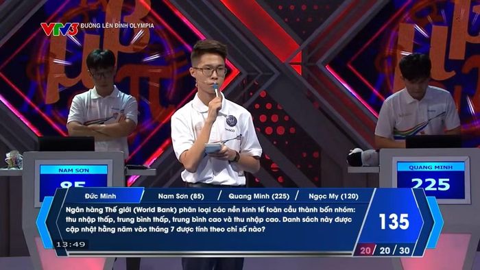 Dù có khởi đầu không mấy thuận lợi, Đức Minh sau đó đã lấy lại phong độ và ghi được trọn vẹn 50 điểm ở hai câu hỏi cuối.