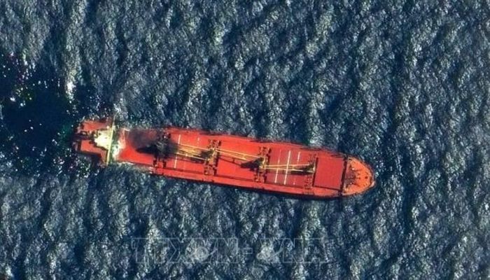 Nhóm này cho rằng các tàu trên đã vi phạm "lệnh phong tỏa" do Houthi áp đặt tại biển Đỏ.