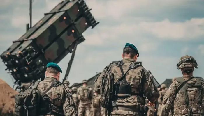 Theo chuyên gia Joseph Trevithick của tạp chí quân sự The War Zone, mỗi quả PAC-2 GEM-T có giá khoảng 2 triệu USD, thấp hơn đáng kể so với tên lửa PAC-3 MSE nhưng vẫn là loại vũ khí có chi phí rất cao.
