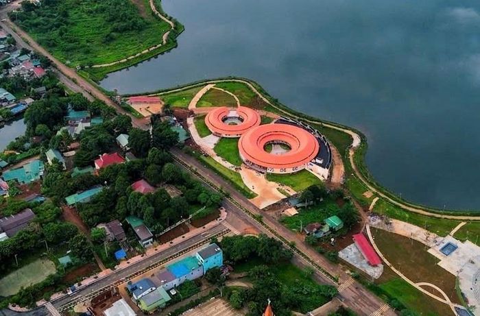 Khu liên hợp Bảo tàng, Thư viện, Công viên