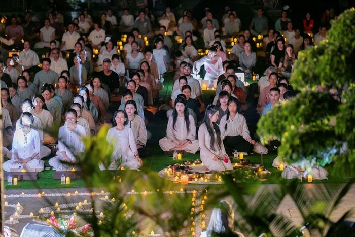 Sự kết hợp giữa cảnh quan thiên nhiên đặc trưng của bán đảo Sơn Trà, không gian tâm linh và các hoạt động chăm sóc sức khỏe mang đến cho du khách những trải nghiệm mới mẻ, góp phần làm phong phú hệ sinh thái sản phẩm du lịch của Đà Nẵng