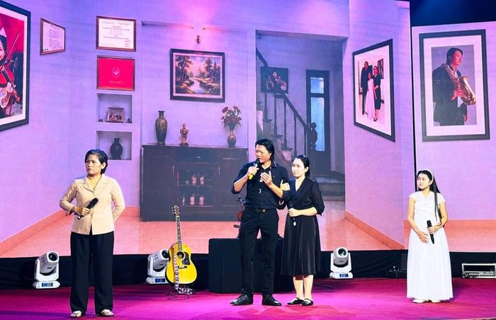 Tiểu phẩm đoạt giải Nhì phần thi biểu diễn nghệ thuật "Gia đình tài năng"
