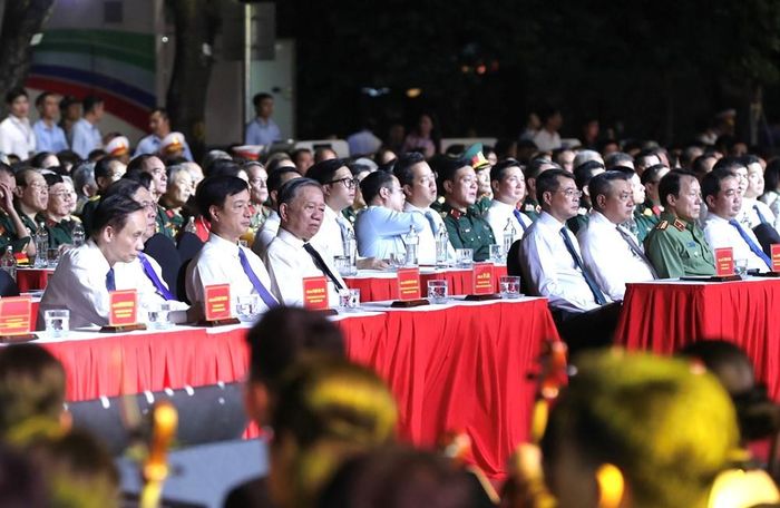 Các đại biểu tại điểm cầu Hà Nội