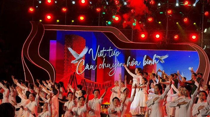 Chương trình mang ý nghĩa giáo dục sâu sắc về truyền thống "Uống nước nhớ nguồn" của dân tộc