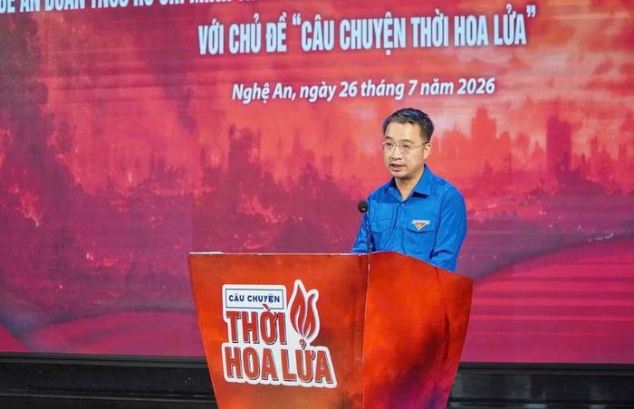 Đồng chí Nguyễn Tường Lâm, Bí thư Trung ương Đoàn, Chủ tịch Trung ương Hội Liên hiệp Thanh niên Việt Nam phát biểu tổng kết hội nghị.