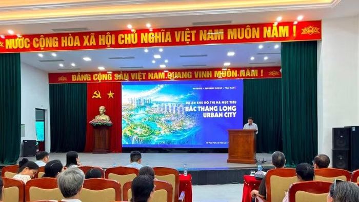 Hội nghị lấy ý kiến cộng đồng dân cư đối với Đồ án Quy hoạch chi tiết tỷ lệ 1/500 Khu đô thị đa mục tiêu Bắc Thăng Long Urban City.