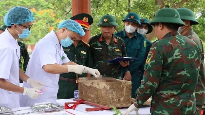 Toàn tỉnh Nghệ An có gần 2.500 phần mộ tại 32 nghĩa trang cần lấy mẫu sinh phẩm.