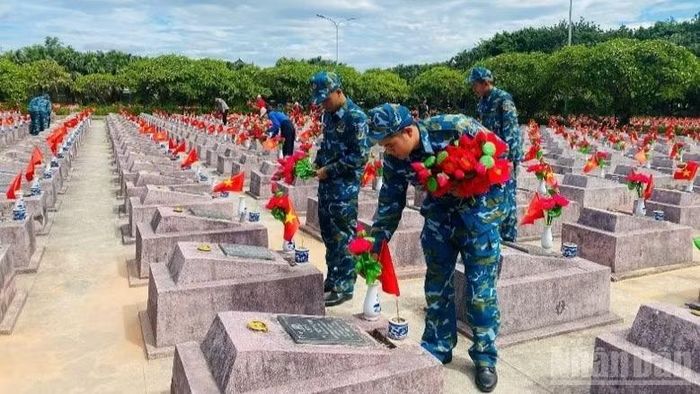 Các đơn vị trong Trung đoàn Ra-đa 290 tham gia các hoạt động tri ân Ngày Thương binh-Liệt sĩ 27/7/2026.