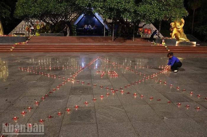 Trong lòng nhân dân Việt Nam, các anh, các chị mãi là vì sao sáng dẫn đường thế hệ trẻ tiến bước...