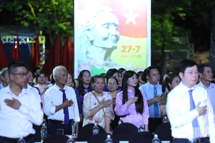 Các đại biểu dự tại điểm cầu Hà Nội.