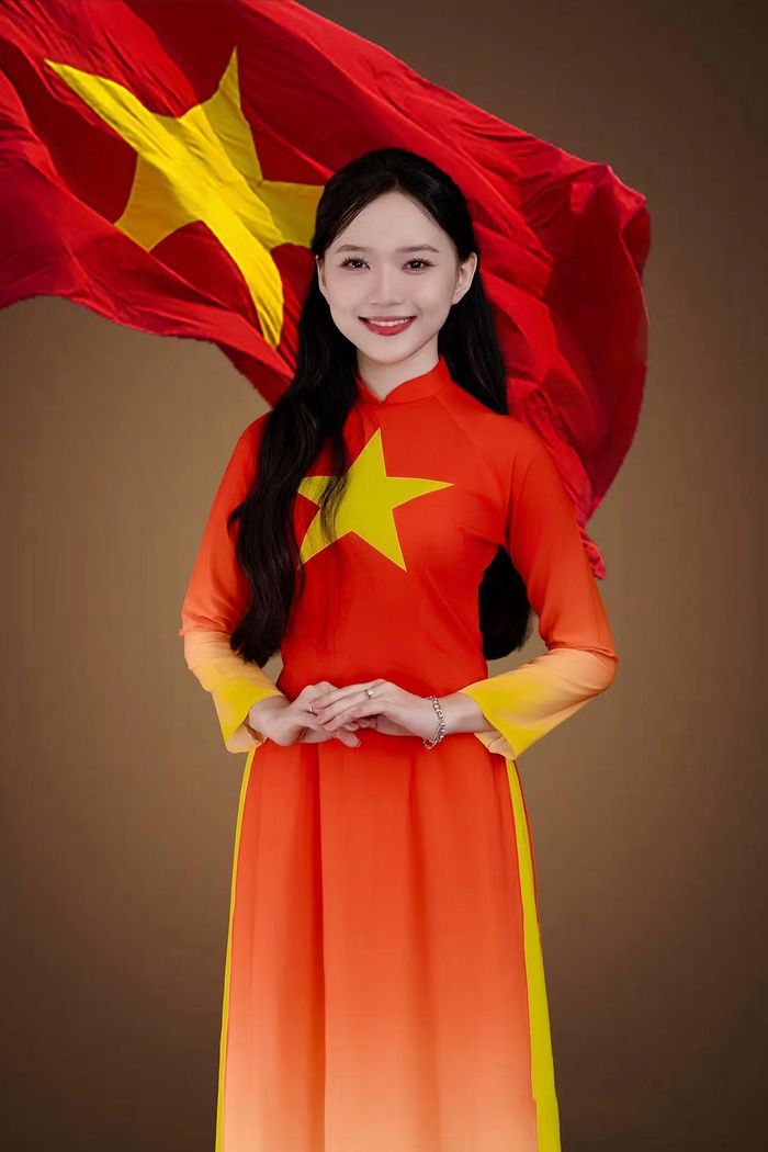 Trương Thị Huyền (sinh năm 2005) - sinh viên ngành Sư phạm Ngữ văn, trường ĐH Vinh.