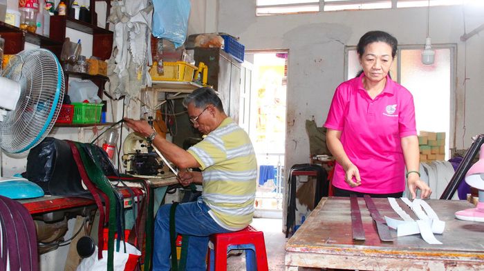 Bà Nguyễn Thị Thanh Thủy luôn đồng hành với chồng, là thương binh hạng 2/4 phát triển kinh tế, chăm lo gia đình