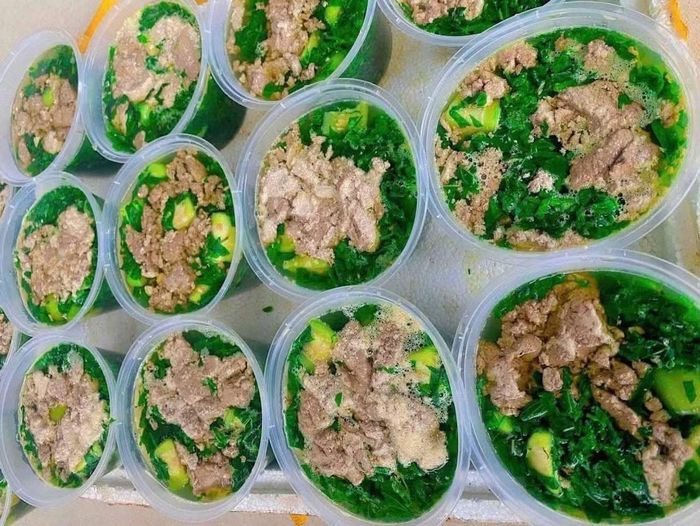 Một số món ăn hấp dẫn được chế biến từ cáy mật.