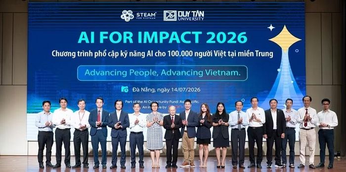 Hành trình phổ cập AI cho 100.000 người Việt tại miền Trung góp phần chuẩn bị nguồn nhân lực sẵn sàng cho Kỷ nguyên Số