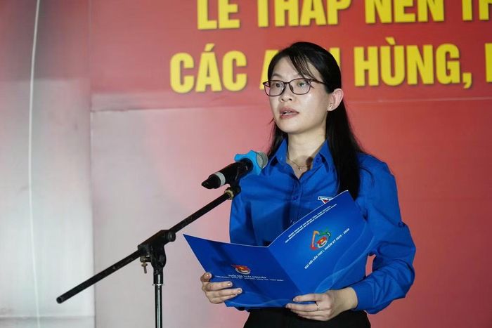 Chị Phạm Thị Thu Hiền - Bí thư Tỉnh Đoàn Thái Nguyên phát biểu tại chương trình
