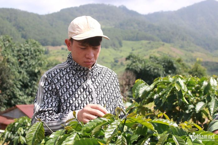 Với những gì bản thân đã trải qua, A Kun mong muốn các bạn trẻ hãy tỉnh táo trước những lời mời chào “việc nhẹ lương cao” trên mạng xã hội. Ảnh: Ngọc Chí