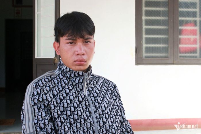 Với A Kun, gần 6 tháng bị lừa sang Campuchia làm việc nhẹ lương cao là những ngày tháng sống trong "địa ngục trần gian”. Ảnh: Ngọc Chí