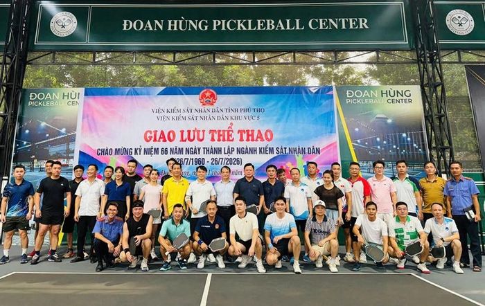 Chương trình giao lưu thể thao giữa VKSND khu vực 5 với các cơ quan, đơn vị trên địa bàn.