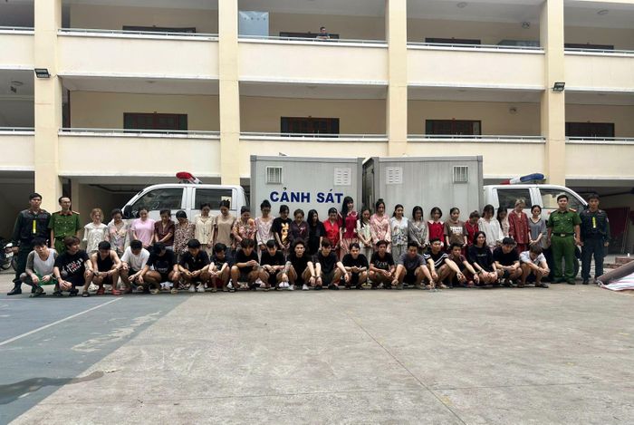 Đến thời điểm hiện tại, Ban chuyên án đã bắt giữ, triệu tập làm việc 49 đối tượng, trong đó có 4 người nước ngoài mang quốc tịch Hàn Quốc, Trung Quốc và Campuchia.