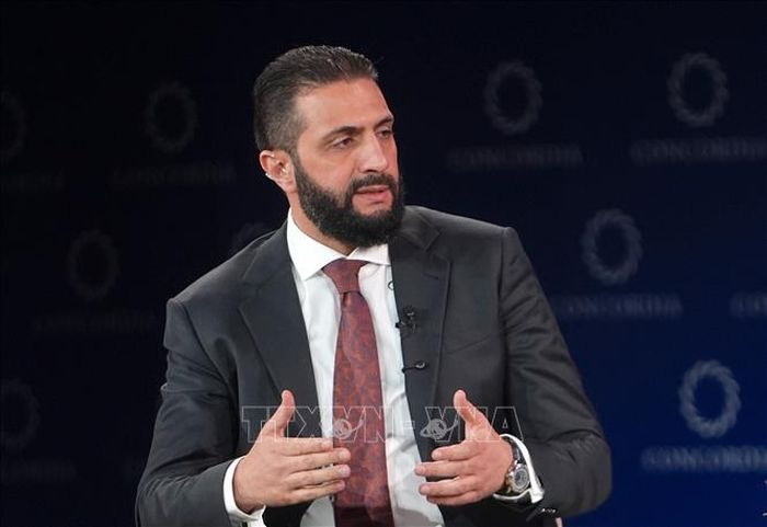 Tổng thống Syria Ahmed al-Sharaa phát biểu tại một hội nghị ở New York, Mỹ. Ảnh tư liệu: AA/TTXVN
