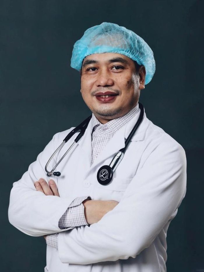 BSCKII Nguyễn Trung Cấp - Phó Giám đốc Bệnh viện Bệnh Nhiệt đới Trung ương (Ảnh: BVCC).