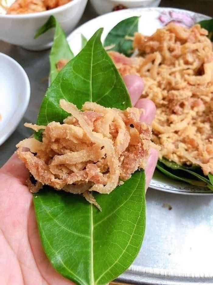 Đặc sản nem Bùi.