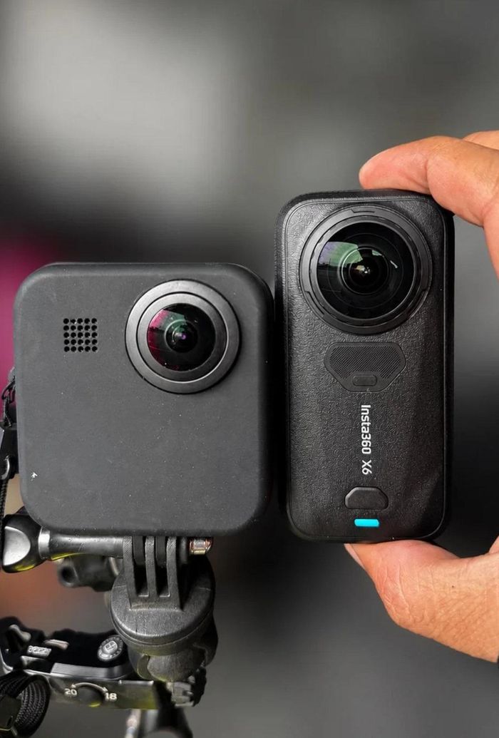 Insta360 X6 kế bên camera hành trình GoPro Max 360.