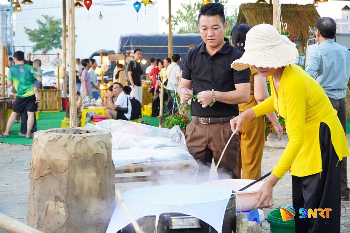 Chợ phiên phường Hòa Xuân được kỳ vọng là nơi "giữ hồn quê giữa lòng phố thị". Ảnh: TÂM ĐAN
