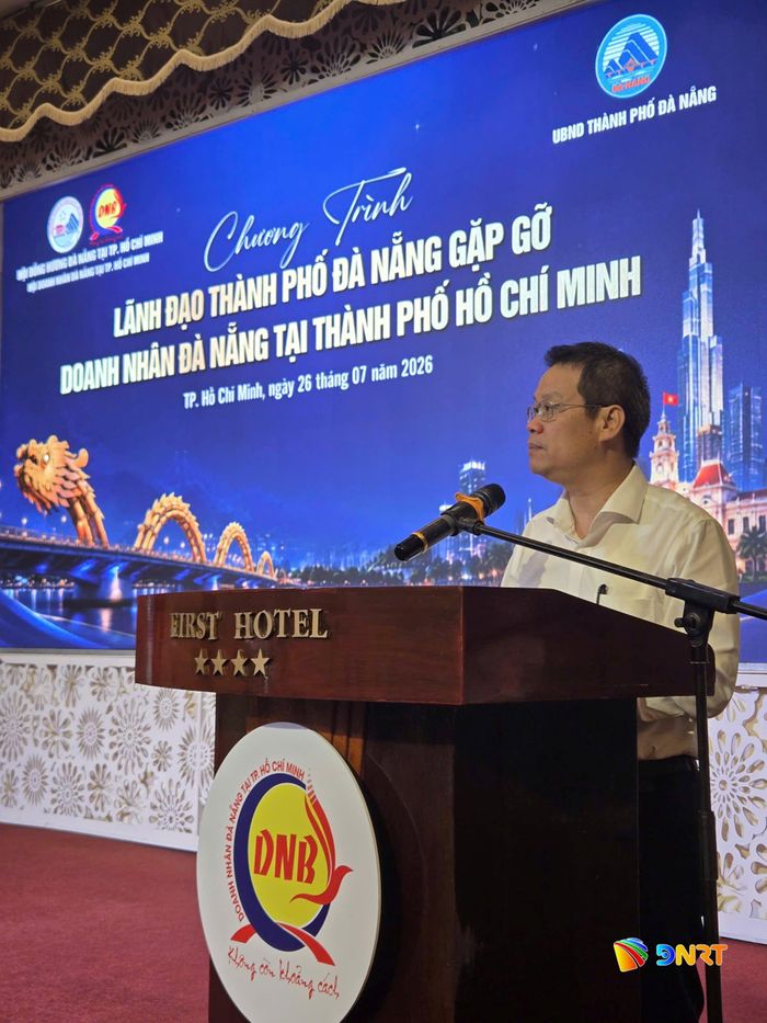 Chủ tịch UBND thành phố Đà Nẵng Nguyễn Mạnh Hùng ghi nhận các kiến nghị của doanh nghiệp và chỉ đạo các sở, ngành sớm có giải pháp tháo gỡ vướng mắc, tạo điều kiện thuận lợi để các dự án đầu tư tại quê hương sớm được triển khai.