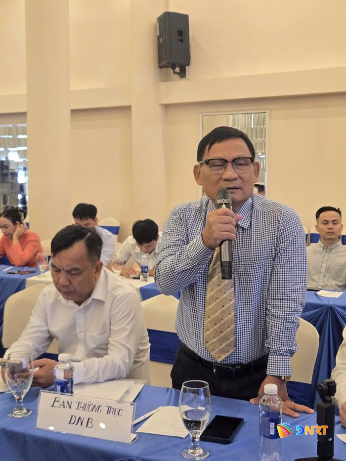 Đại tá - Tiến sĩ Phạm Gặp, Chủ tịch Câu lạc bộ Người Quảng và thương hiệu chia sẻ tại chương trình.
