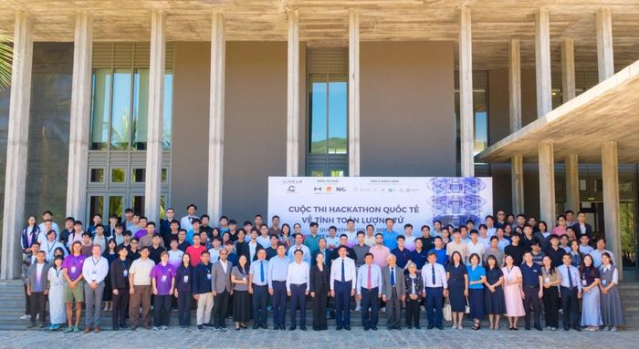  Vòng chung kết Cuộc thi Hackathon quốc tế quy tụ 26 đội thi xuất sắc nhất đến từ khắp thế giới. Ảnh: ĐVCC 