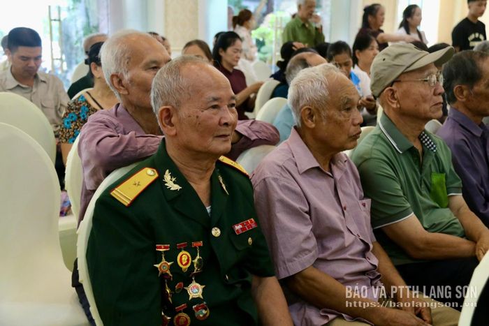 Các đại biểu dự chương trình