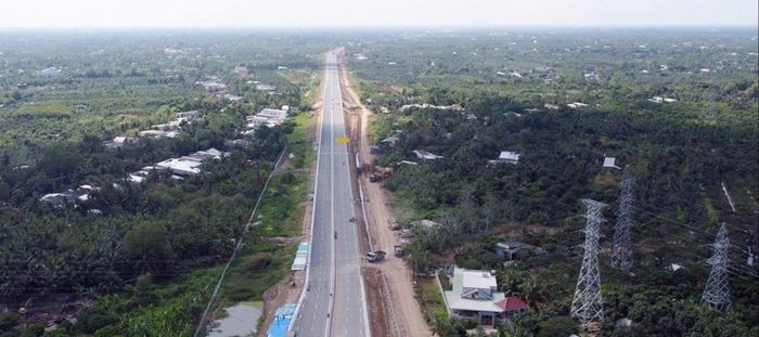 Cao tốc CT.33 tăng khả năng kết nối vùng, giảm tải các tuyến giao thông hiện hữu.