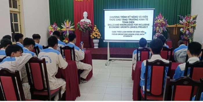 Việc tham gia Dự án Chương trình Kỹ năng và Kiến thức cho tăng trưởng kinh tế toàn diện do ADB tài trợ tạo thêm cơ hội để Trường Cao đẳng Cơ điện và Nông lâm Phú Thọ nâng cao chất lượng đào tạo và hội nhập quốc tế
