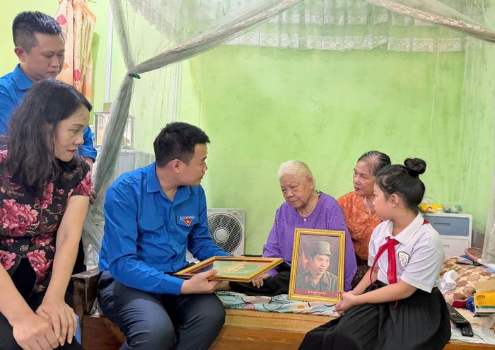 Hoạt động tri ân của Tỉnh đoàn Lạng Sơn: Nguồn: Cổng thông tin Trung ương Đoàn TNCS Hồ Chí Minh